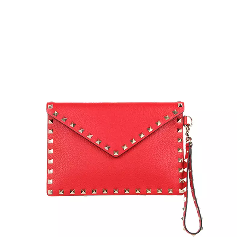 Medium Envelope Wristlet Grained, Rouge Pur