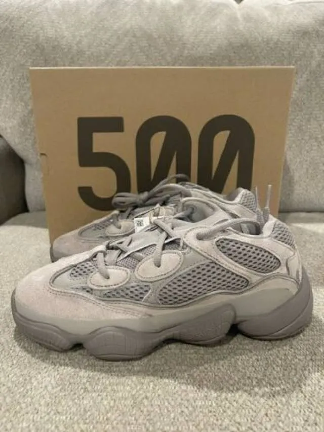 Size 5.5 - yeezy 500 ash grey