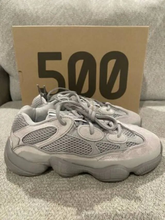 Size 5.5 - yeezy 500 ash grey