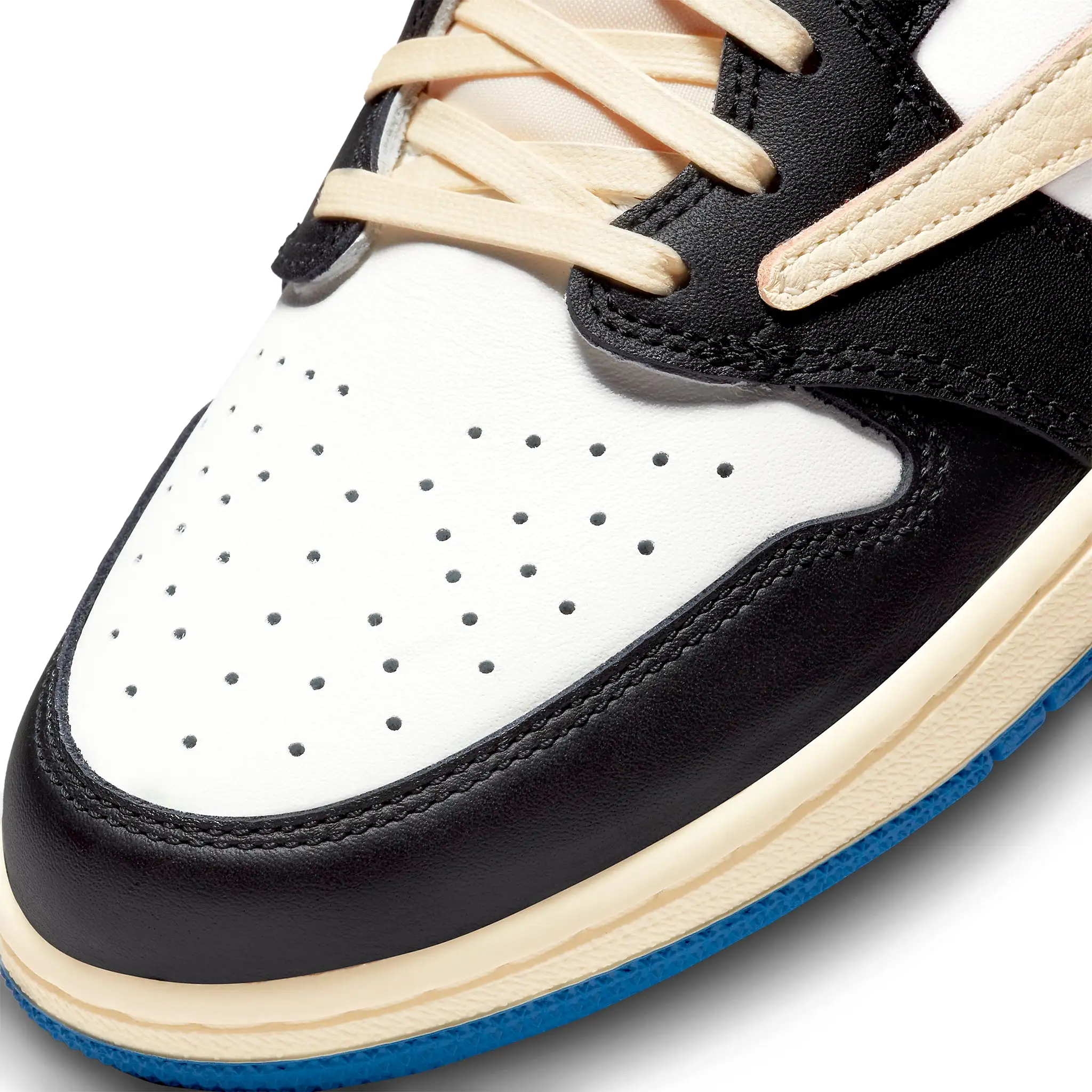 Travis Scott x Air Jordan 1 Low OG SP Fragment Design