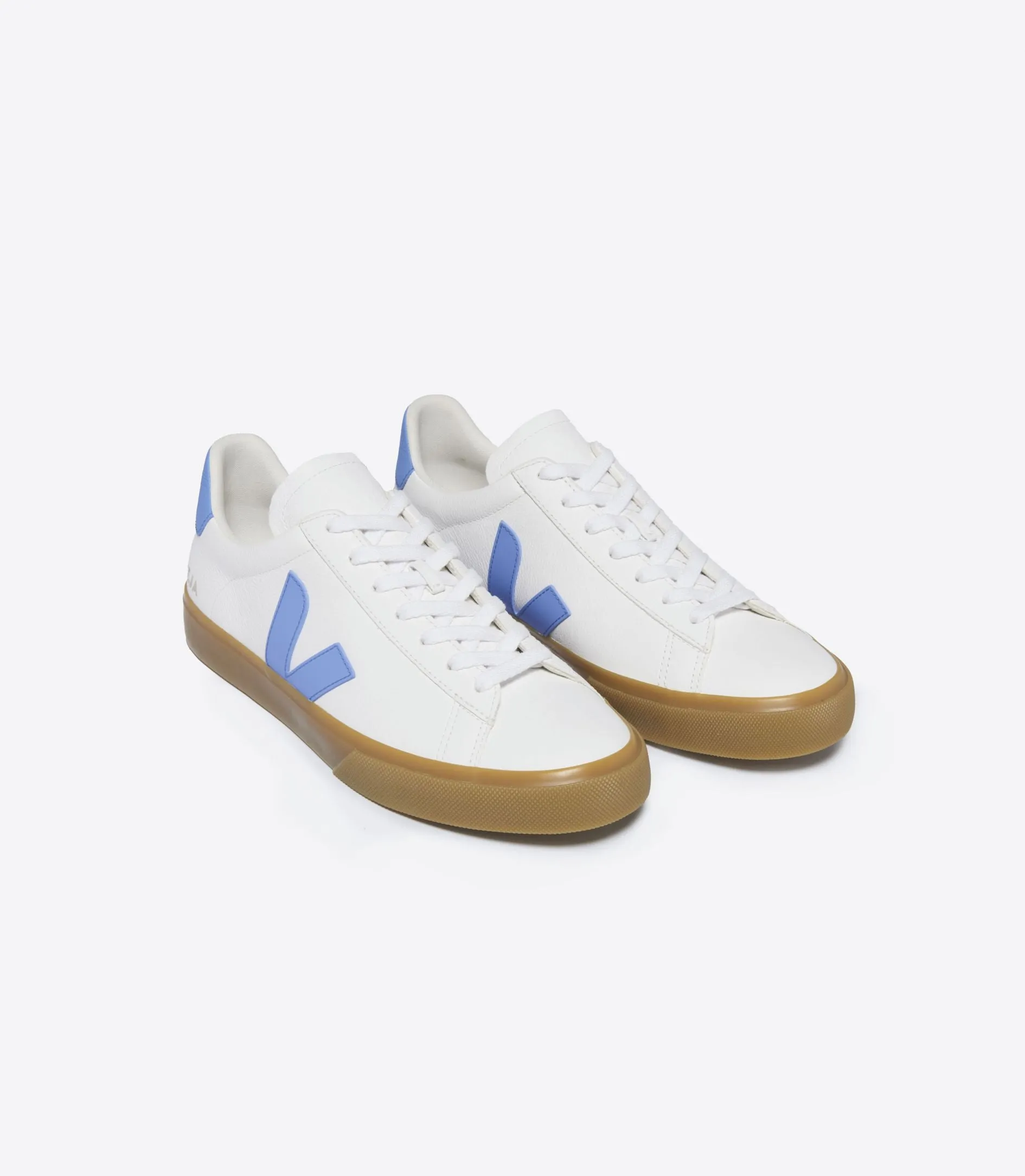 Veja   Campo ChromeFree leather - Extra-White Aqua (men)