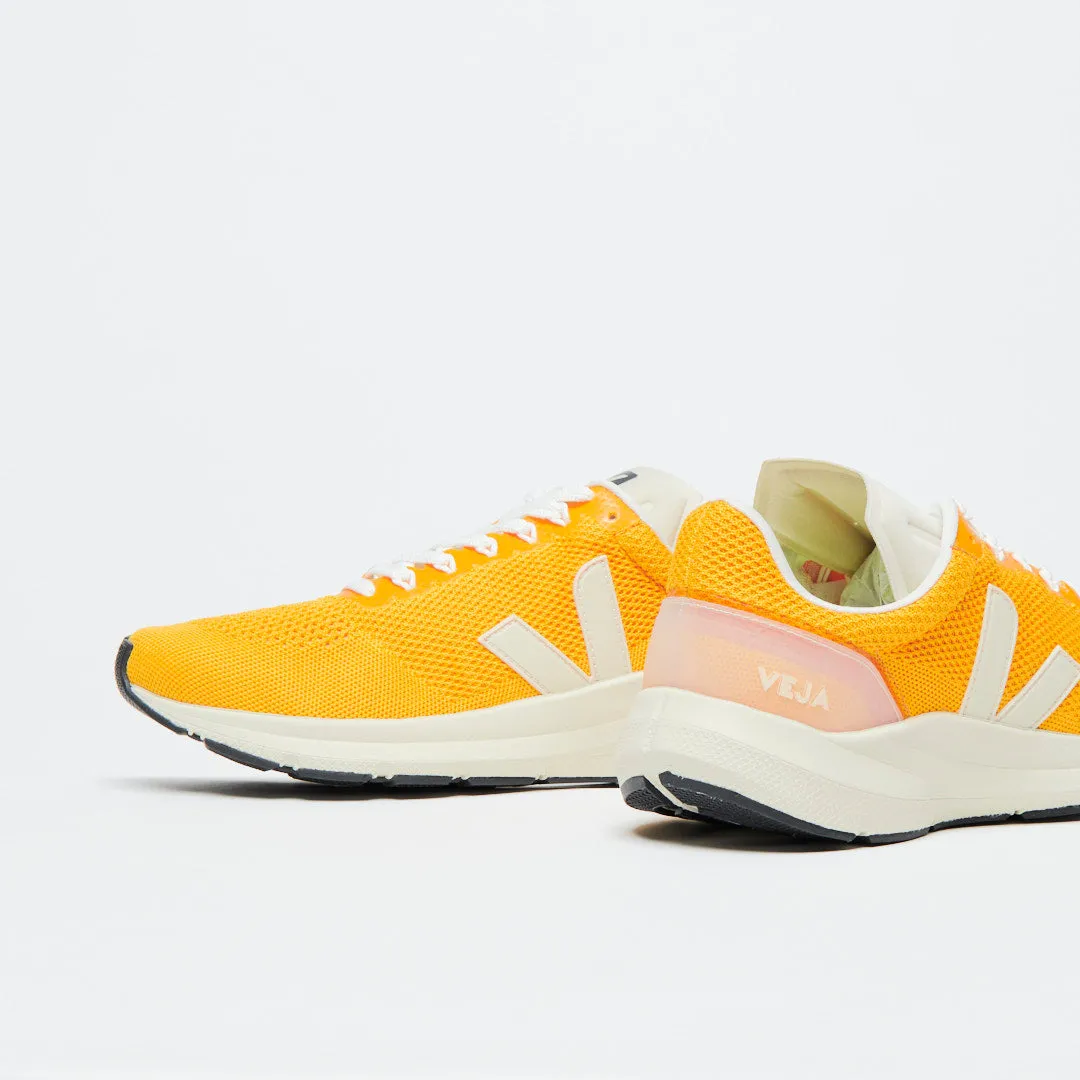 Veja Marlin V-Knit - Ouro Pierre