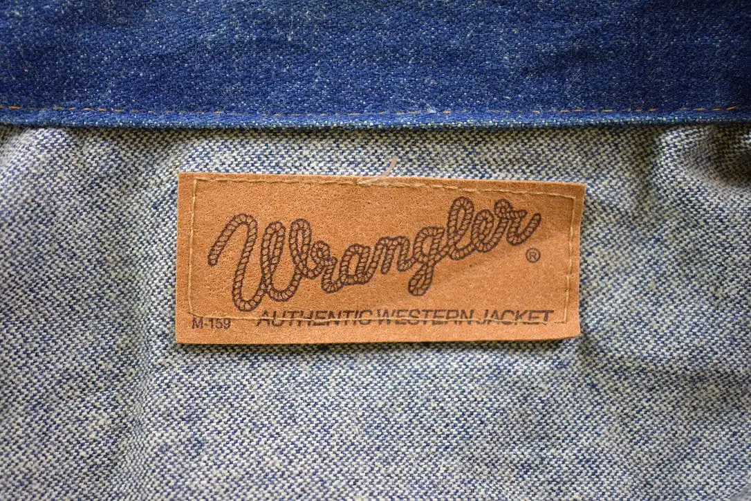 Vintage 1970s Wrangler Workwear Denim Jean Jacket / Button Up Denim / Streetwear / Vintage Fall Outerwear / Fall Jacket / True V