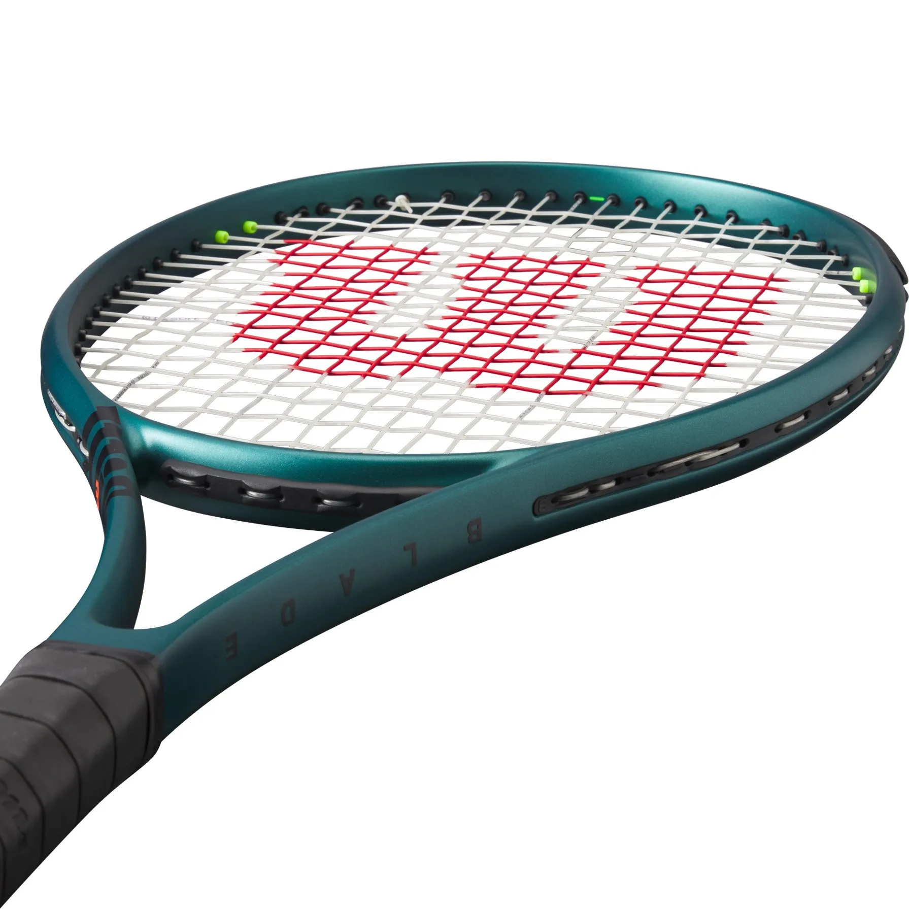 Wilson - Blade 101L V9 Tennis Racket strung 2024 (275gr.)