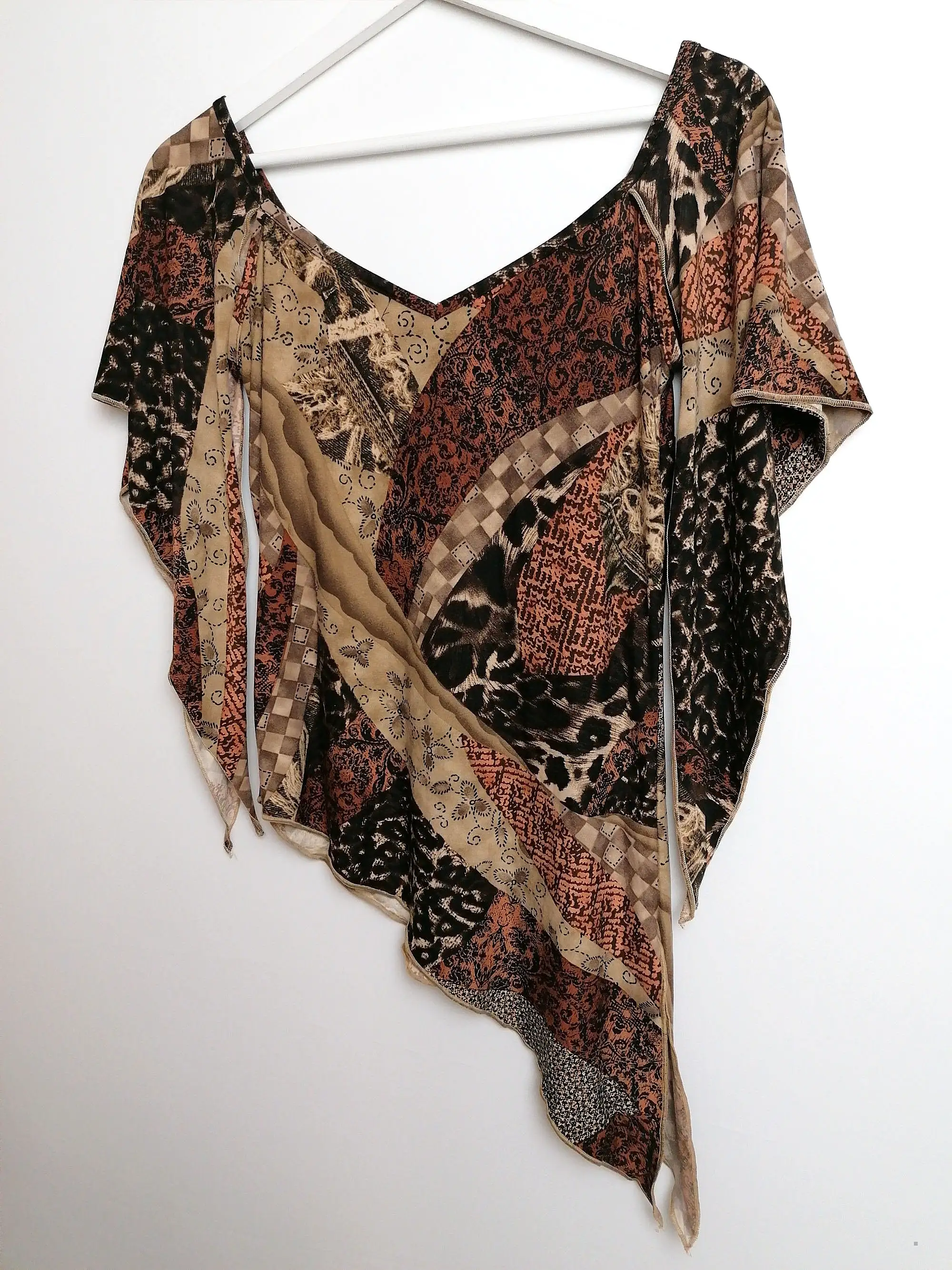 Y2K Asymmetric Stretch Blouse Patchwork Print - size M-L