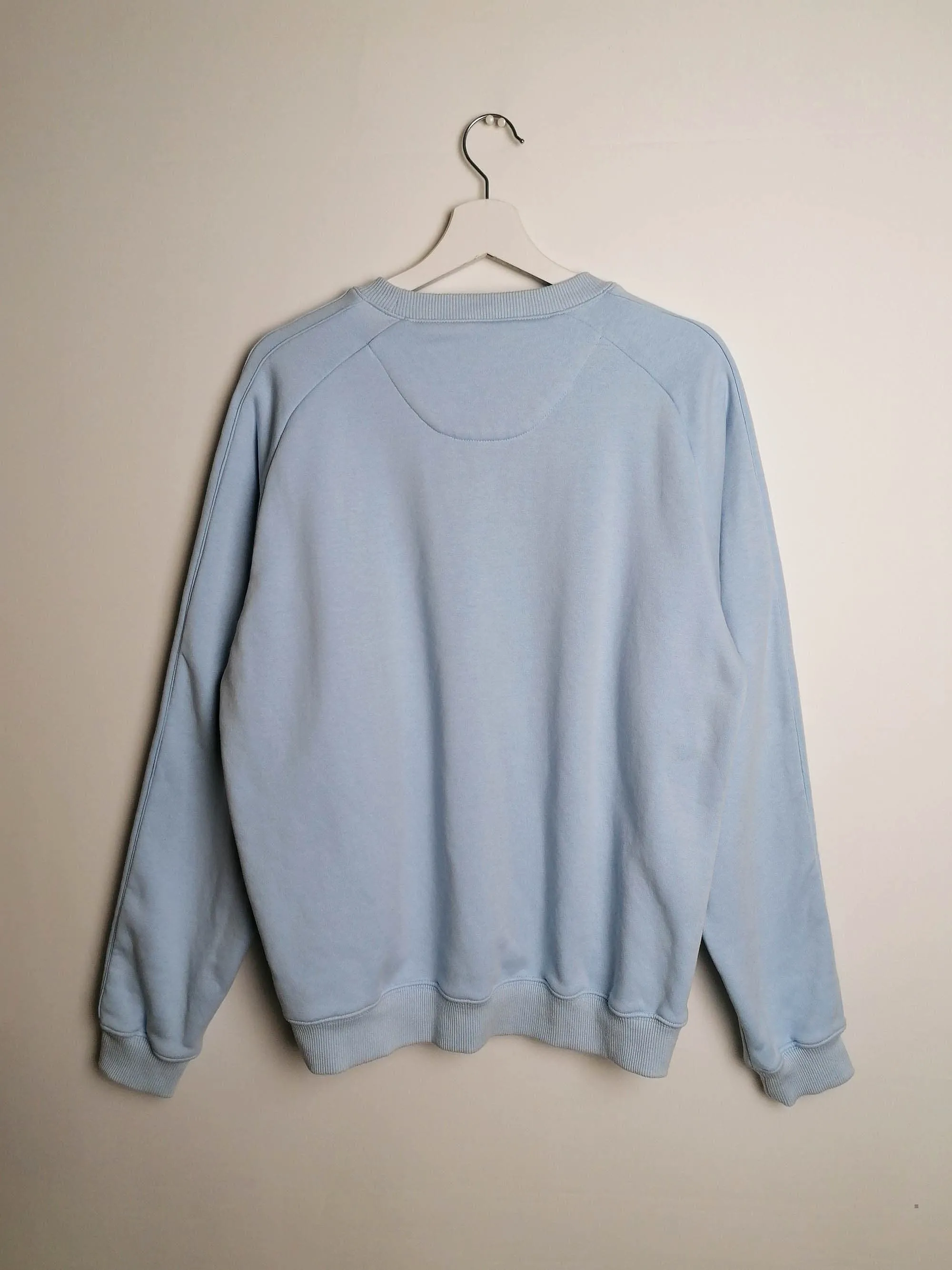 Y2K NIKE *Rare* Baby Blue Sweatshirt Crew Center Swoosh - size S- M / GB 39 - 41 / height 178 cm